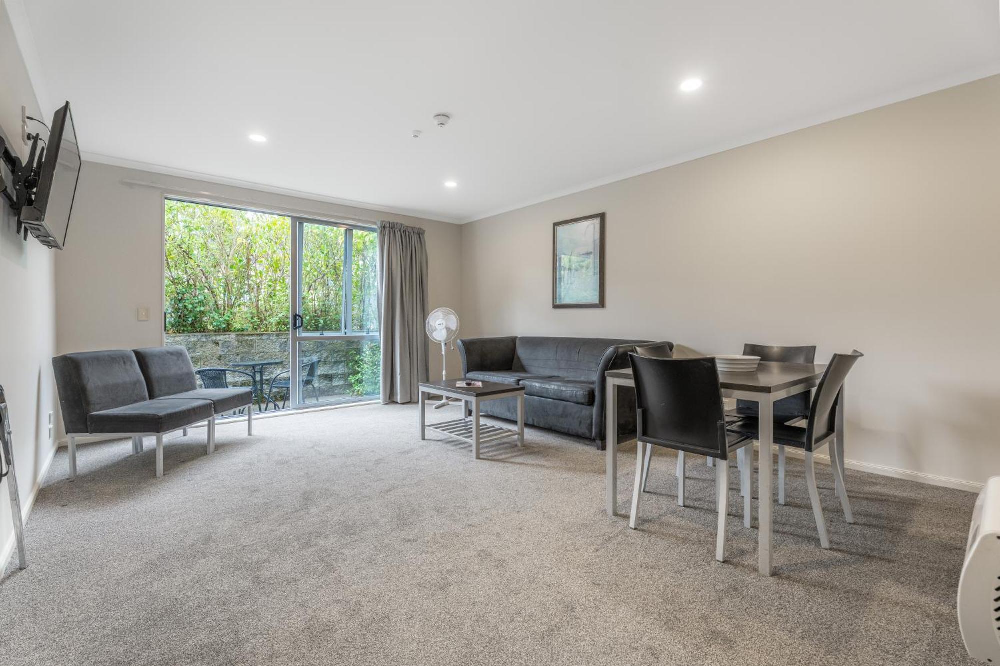 Dannemora Motor Inn Auckland Extérieur photo