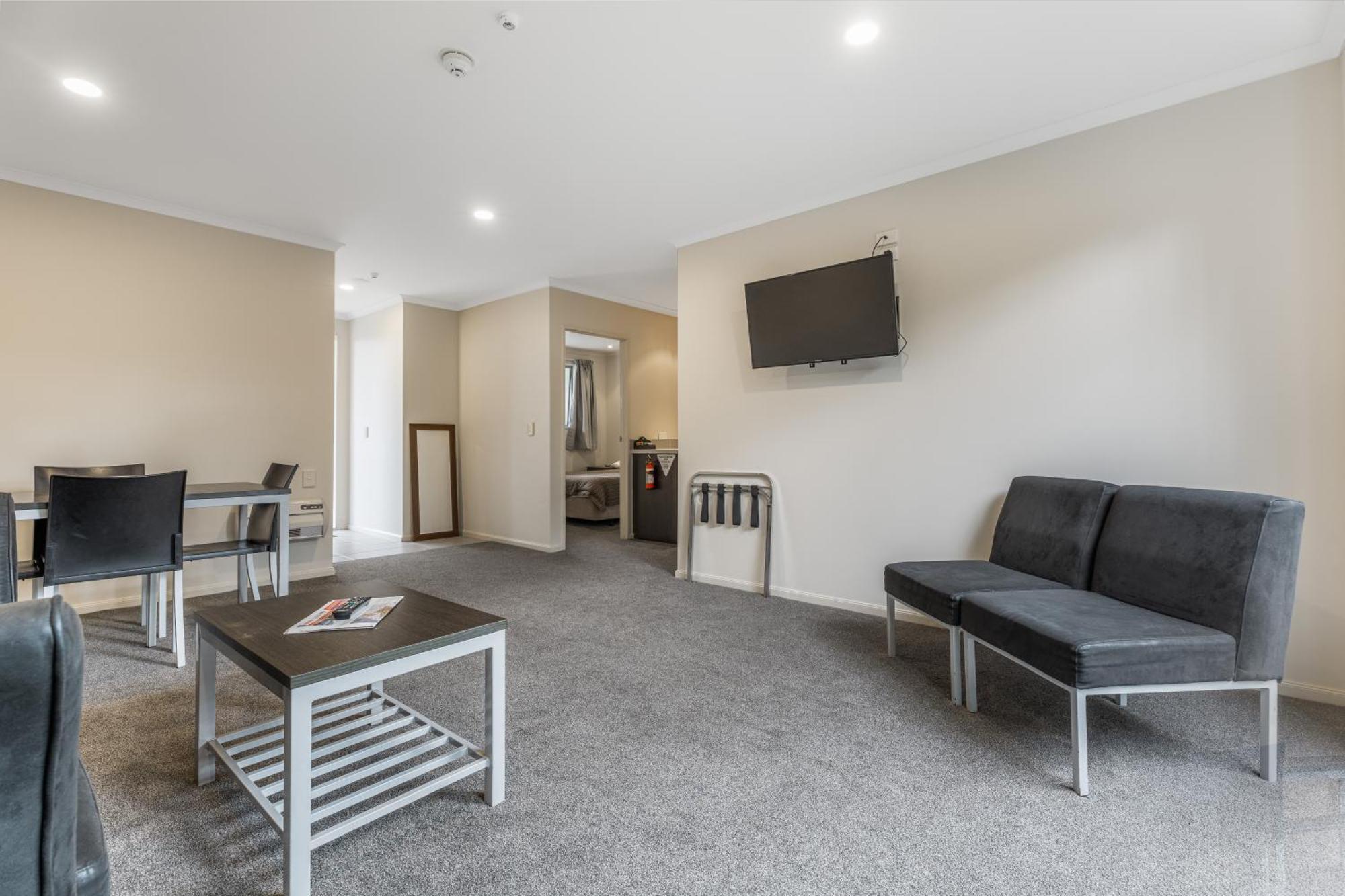 Dannemora Motor Inn Auckland Extérieur photo